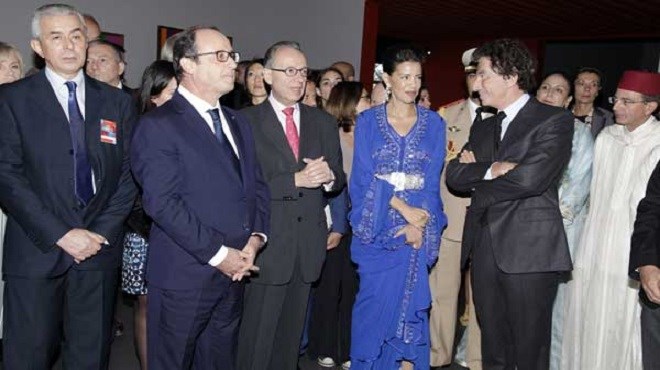 IMA : Lalla Meryem et François Hollande à l’expo des manuscrits rares