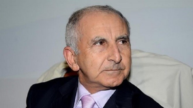 Mohamed Tajeddine Housseini, professeur des relations internationales