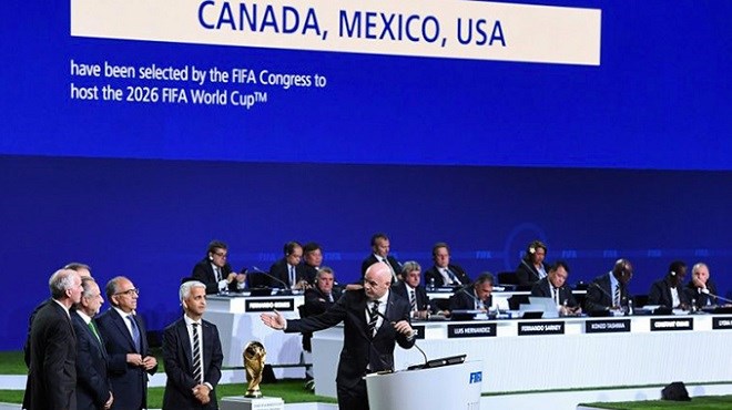 Football : l’organisation de la coupe du monde 2026 est attribuée au trio USA-Canada-Mexique