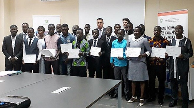 Abidjan : Cérémonie à l’honneur de diplômés ivoiriens de l’EMFMBTP