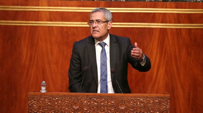 GMT+1 : les explications du ministre Mohamed Benabdelkader