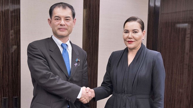Tokyo : la Princesse Lalla Hasnaa reçoit le ministre japonais de l’Éducation