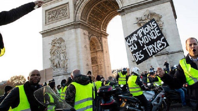 Gilets jaunes : Scènes de chaos à Paris