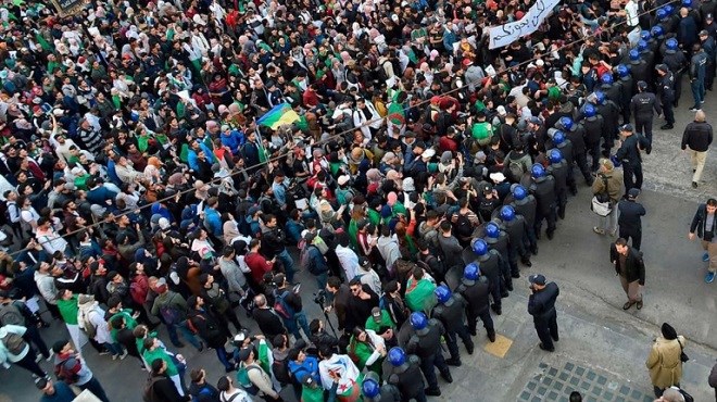 Algérie : Washington demande le respect du droit de manifester
