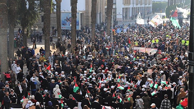 Des milliers de personnes marchent en solidarité avec le peuple palestinien