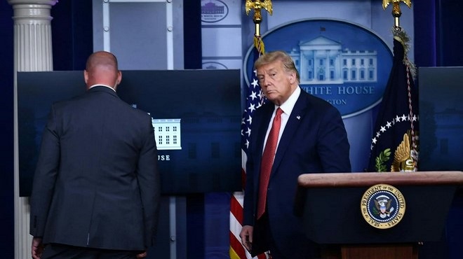 Trump évacué par ses gardes du corps au milieu d’une conférence de presse