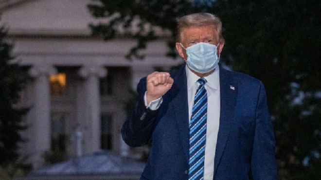 Donald Trump regagne la Maison Blanche après trois nuits à l’hôpital