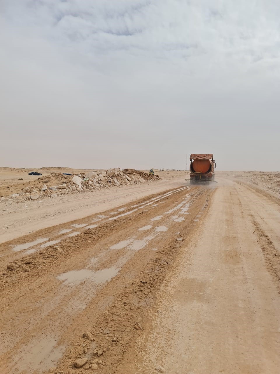 Le Maroc finit de goudronner les 2 kilomètres restants du corridor le séparant de la Mauritanie, qu’empruntent les camions et autres véhicules