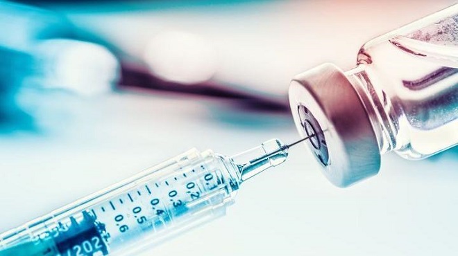 Le gouvernement français prévoit 1,5 milliard d'euros pour financer les vaccinations contre le Covid