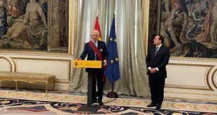 Espagne | André Azoulay reçoit la Grand-Croix d'Alphonse X le Sage à Madrid