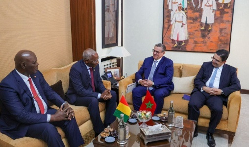 Aziz Akhannouch s’entretient avec le Premier ministre de la République de Guinée